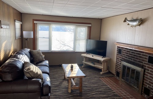 Lake Wissota House | Little Lake Wissota Boat House