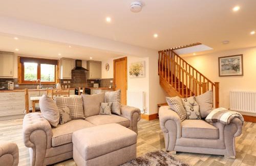 Pentney House | Little Lodge