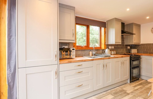 Pentney Cottage | LITTLE LODGE, romantic, character holiday cottage in King's Lynn