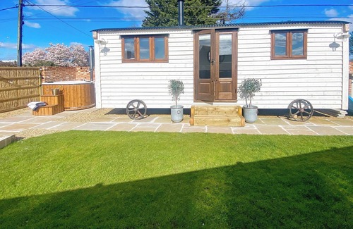 Irstead Cottage | Little Norfolk Cabin