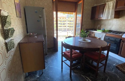 Villa San Giovanni Apartment | Little Paradise. Apartment near train station and beach