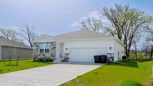 Waukee House | Little Paradise