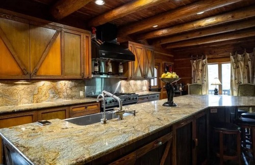 Wilburn Cabin | Little Red River Lodge - NEW RENTAL!