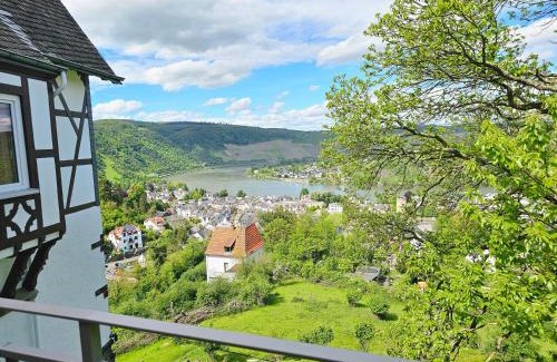 Boppard Apartment | Little Rhine View Château - EG Apartment