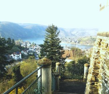Boppard Apartment | Little Rhine View Château - EG Apartment