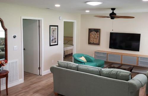 Williston House | Little Ridge Ranch-East House Quiet Country Getaway-Pet Friendly!