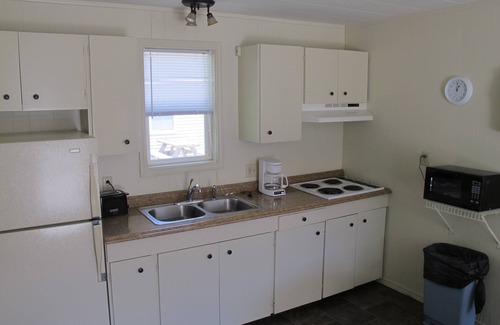 Lakeside Apartment | Little Ted's Cottages