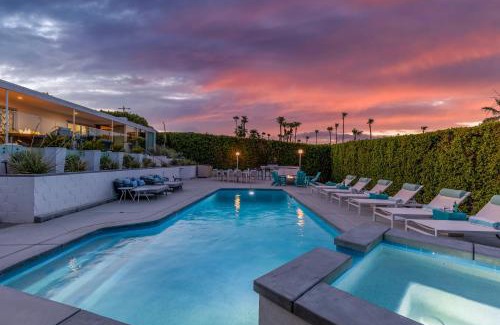 Chino Canyon Villa | Little Tuscany Holiday House by ACME House Company