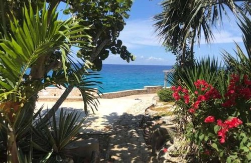 West End Villa | Little Waters Villa Luxury villa