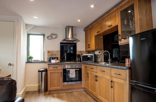 St. Columb Major Cottage | LITTLE WILLOW, romantic, with a garden in St Columb Major