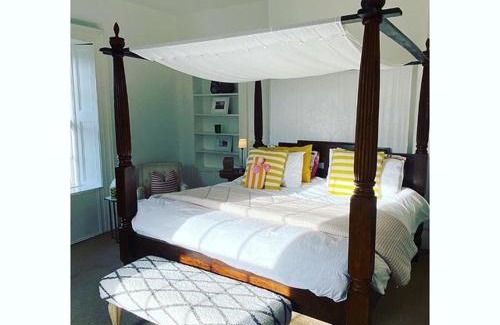 Craigavon House | Little Woodbank