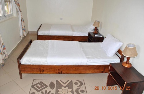 Mbarara Hotel | Little Woods Inn