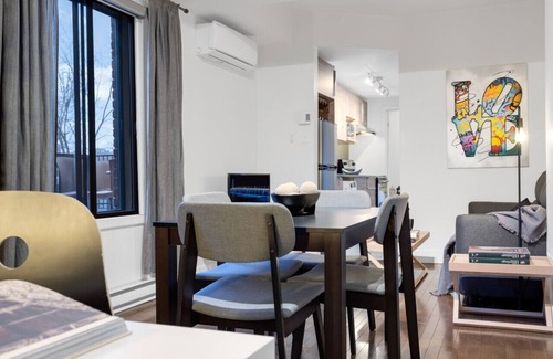 Plateau Mont Royal Apartment | LiV MTL Soho-2 Deluxe 1BR Suite + Big Rooftop