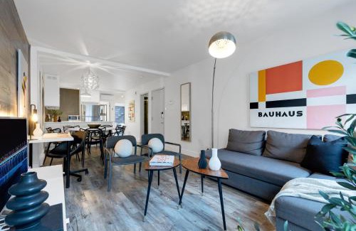Plateau Mont Royal Apartment | LiV MTL Urban