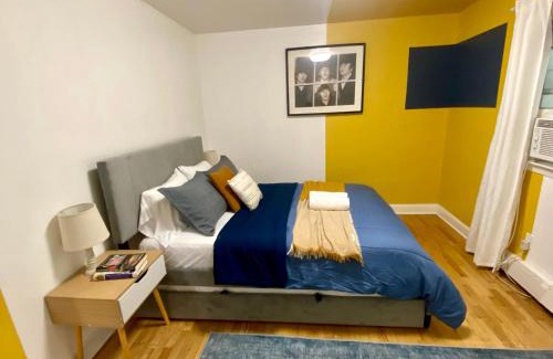 The Heights Apartment | Live in NYC -20 Mins to Rockefeller, MoMA & World