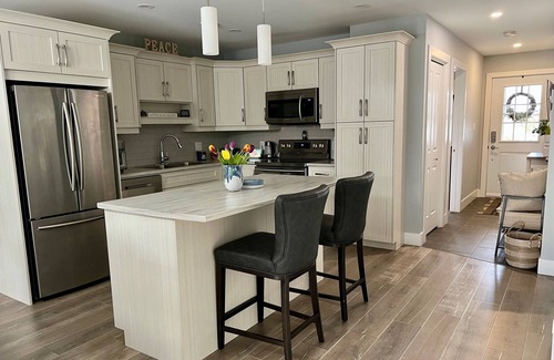 Charlottetown House | Live On The City's Edge