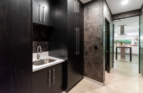 Wilshire Montana House | "Live the life" in Gorgeous Modern Luxury 5 Bd in Santa Monica, Walk to ALL!