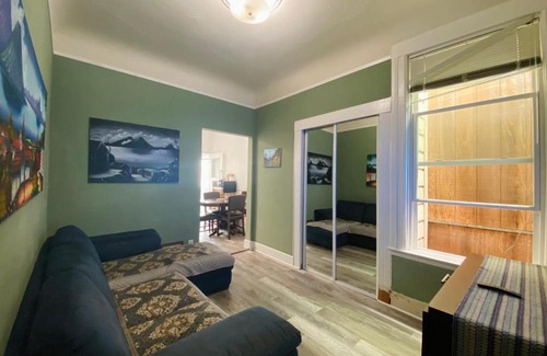 Mission District Apartment | Live the Mission Valencia Vibe! Stylish Apartment, Steps from Top Spot
