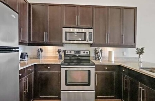Southwest Quadrant Apartment | Live Well | Relax | Cozy | Old Town | 2 Bedrooms