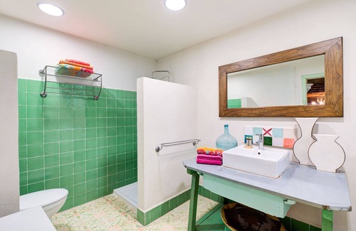 Fraga House | Lively holiday home in Fraga with private pool