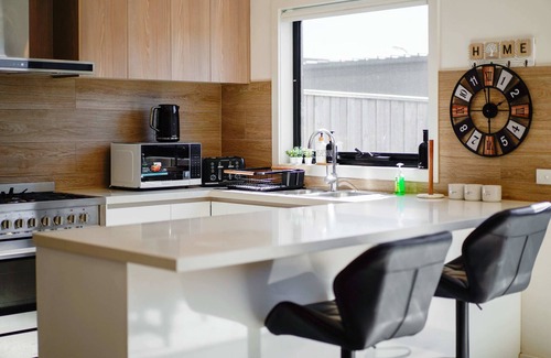 Clyde North House | Lively Living in Clyde North