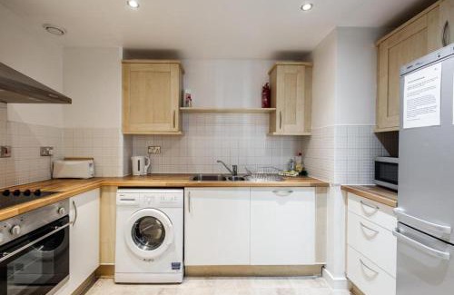 Chinatown Apartment | Liverpool City Centre Apartments - East Village