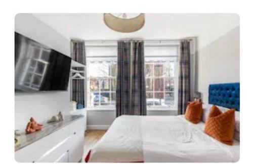 Georgian Quarter Apartment | Liverpool Georgian Quarter 1 Bed Apartment Sleeps 4