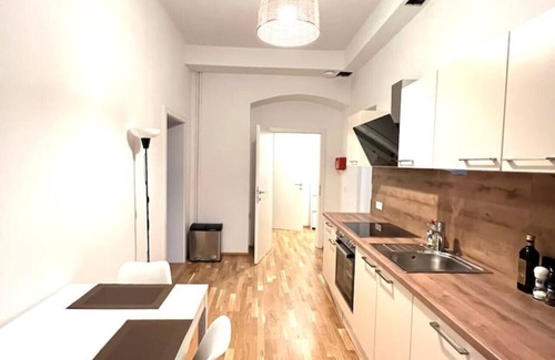 Eggenberg Apartment | Living Graz Eggenberg Top 9
