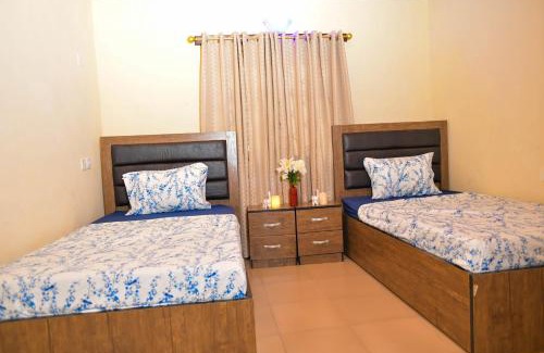 Benin City Apartment | Living Green APARTMENTS AIRPORT PICK UP