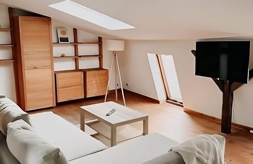 Broich Apartment | Living in quiet Mülheim an der Ruhr. UDG