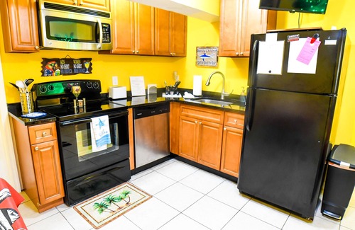 Madeira Beach Apartment | LIVING SALTY