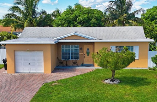 North Lauderdale House | Living Well Homes