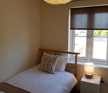 Livingston Apartment | Livingston 4 bedroom townhouse