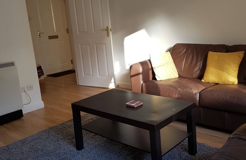 Livingston Apartment | Livingston Contract & Business Apartment