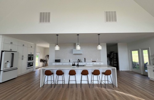 Livingston Manor House | Livingston Manor Lodge - brand new, modern upstate house - 10 min from town