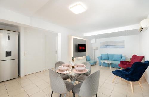 Porto Rafti Apartment | Livingstone Cottage by A&D Properties