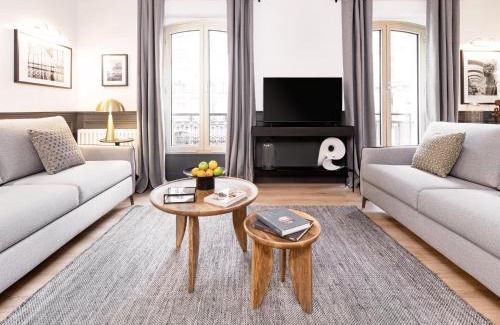 9th Arrondissement Apartment | LivinParis - Luxury A/C 3 Bedrooms Opera III