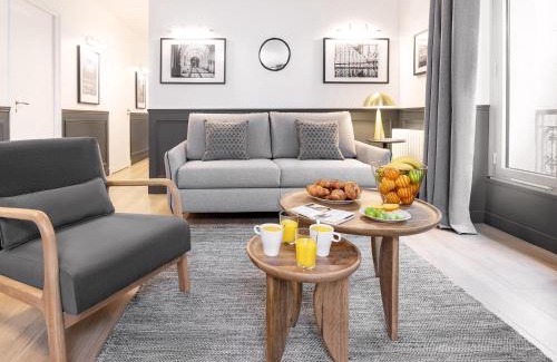 9th Arrondissement Apartment | LivinParis - Luxury A/C 3 Bedrooms Opera III