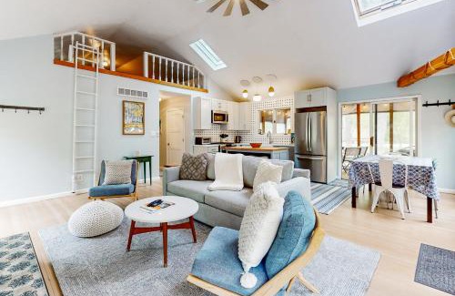 New Buffalo House | Livywood Cottage