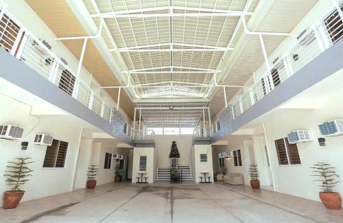 Angeles City Hotel | LJENJ Apartelle near Clark Airport