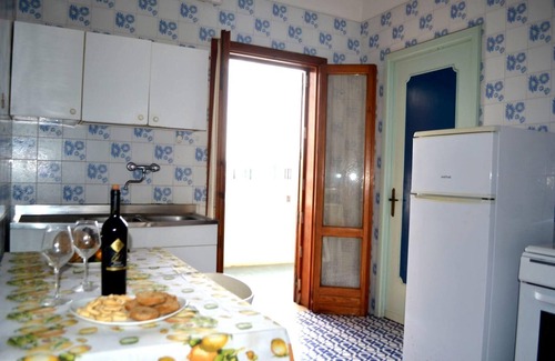 San Foca House | LL02 Holiday House UMI First Floor For 7 Pax' with Balcony