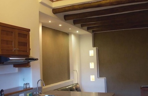San Blas Apartment | Llama! Endearing studio with bedroom loft.
