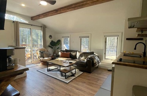 Calgary Condo | Llama Lookout Suite at Basecamp Ranch, Bragg Creek