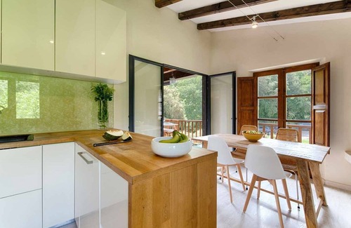 Sales de Llierca Apartment | Lleonder (2-5 pax)