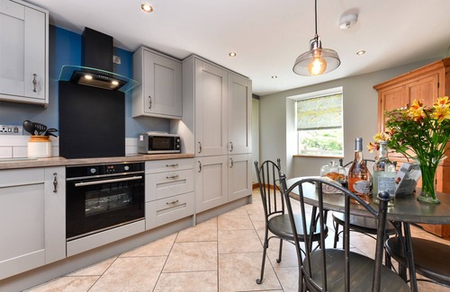 Pwllheli Cottage | Lleynholidays - Cae Garw cottage nr Abersoch with stunning sea views