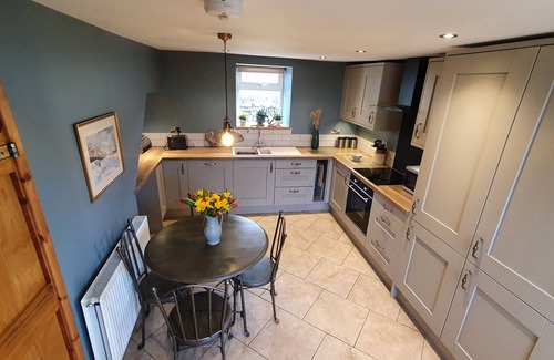 Pwllheli Cottage | Lleynholidays - Cae Garw cottage nr Abersoch with stunning sea views