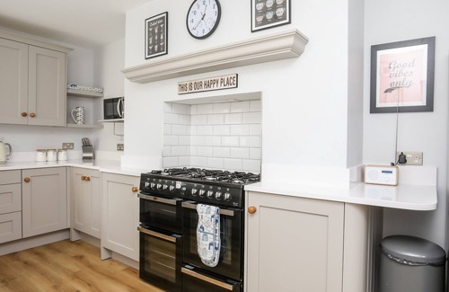 Beaumaris House | LLUEST, pet friendly, character holiday cottage in Beaumaris