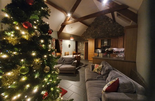 Pwllheli Cottage | Llynholidays Cae Garw Barn near Abersoch