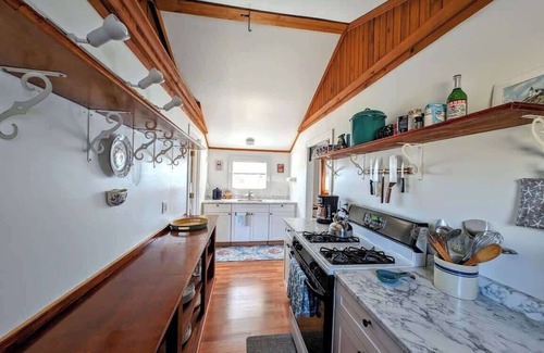 Hancock House | Lobster Pound Beach House
