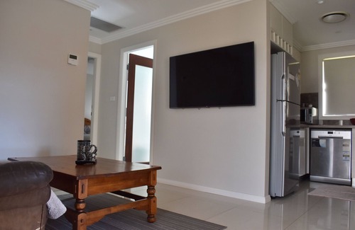 Prestons House | LOCAL SUBURB LIVING IN SPECTACULAR FAMILY HOME !
